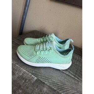 CROCS LiteRide Pacer Kids Mint Green Slip On Sneakers Shoes Youth j2